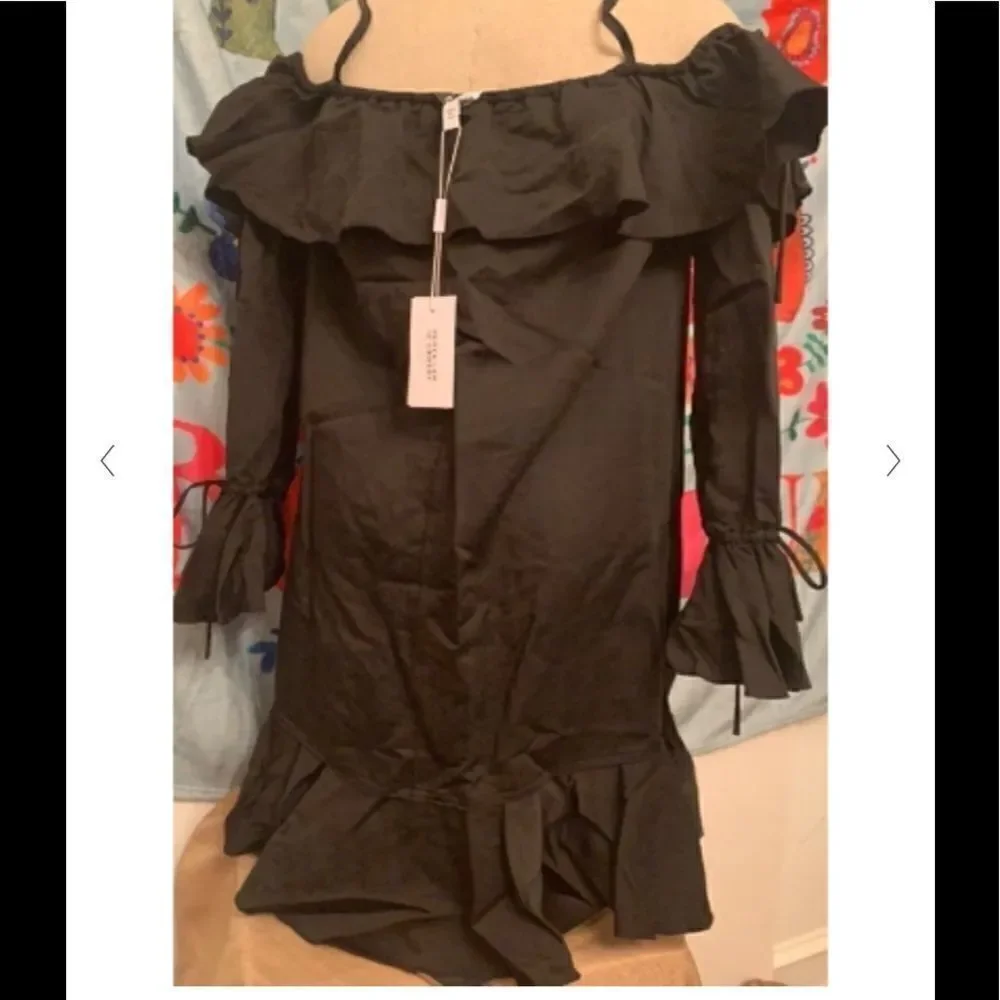 NWT Derek Lam Off the shoulder dress DEREK LAM 10 CROSBY